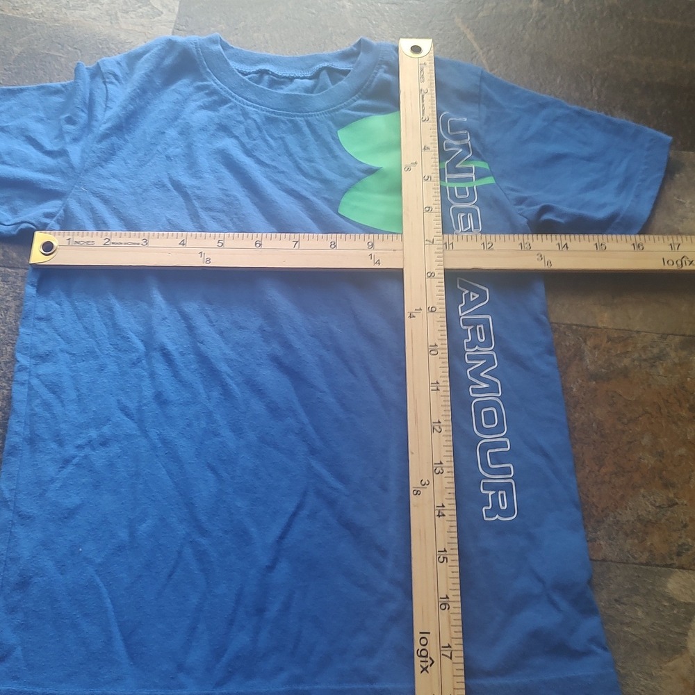Under‎ Armour T-Shirt Kids Size 7 Blue Excellent Graphic Logo Short Sleeve Tee